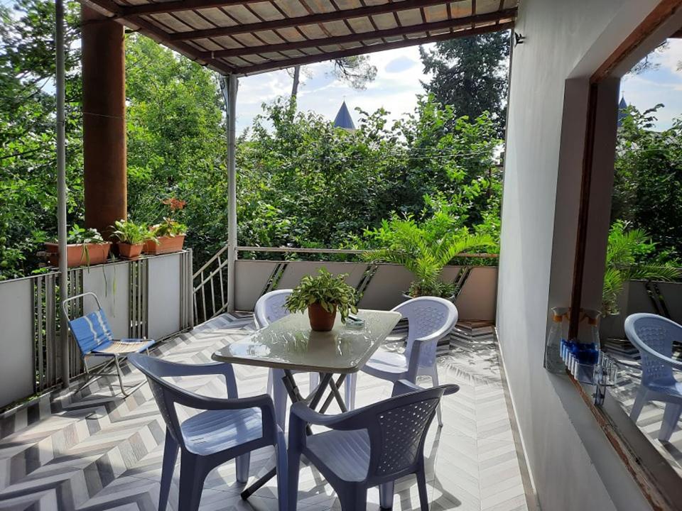 A Rioni Kutaisi Exterior foto