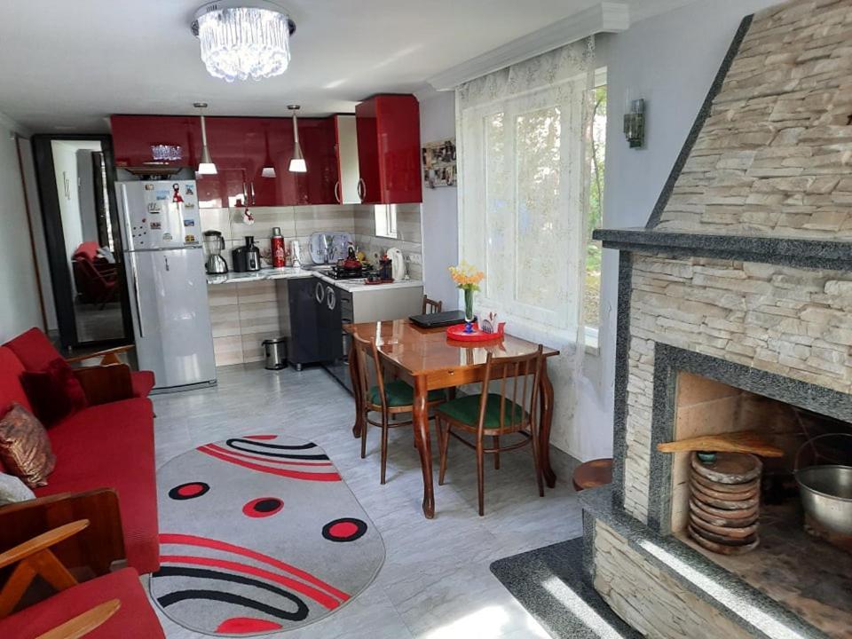 A Rioni Kutaisi Exterior foto